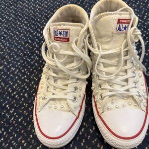 Converse Chuck Taylor Pearl Embellished Sneakers Mid White Women’s 9